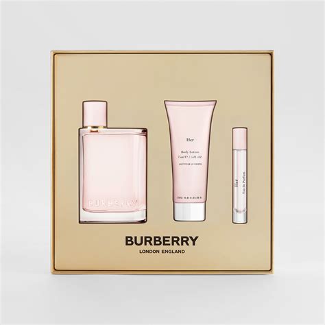 burberry gifts for her.